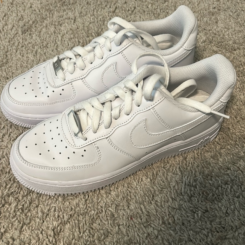 Women’s Air Force Ones in practically new condition size 7.5